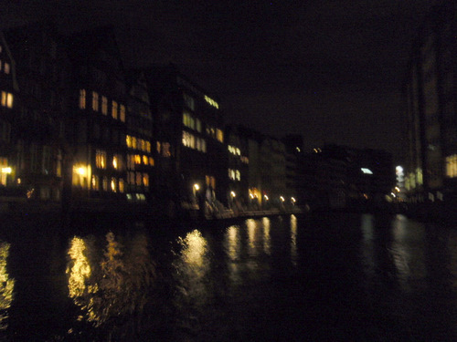 More Hamburg waterways.